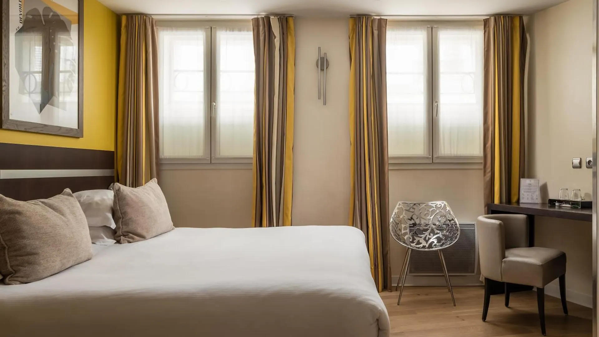 Arc De Triomphe Hotel Paris