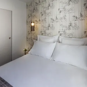Отель Le Mireille, Париж