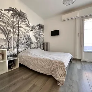  Apartment Climatises Proche France