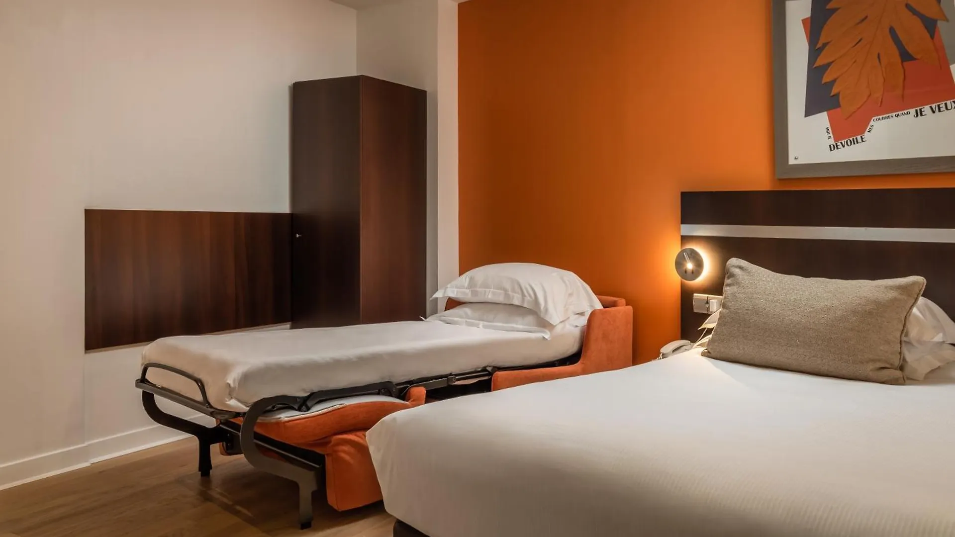 Arc De Triomphe Hotel Paris 3*,